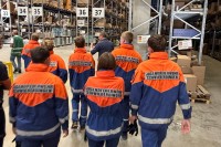Führung durch die Lagerhalle